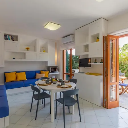Apartment Dimora Del Golfo, 300mt From Procchio *